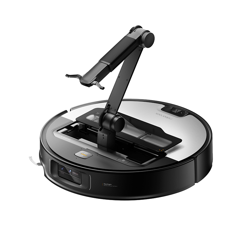 Roborock Saros Z70 with OmniGrip™ Mechanical Arm