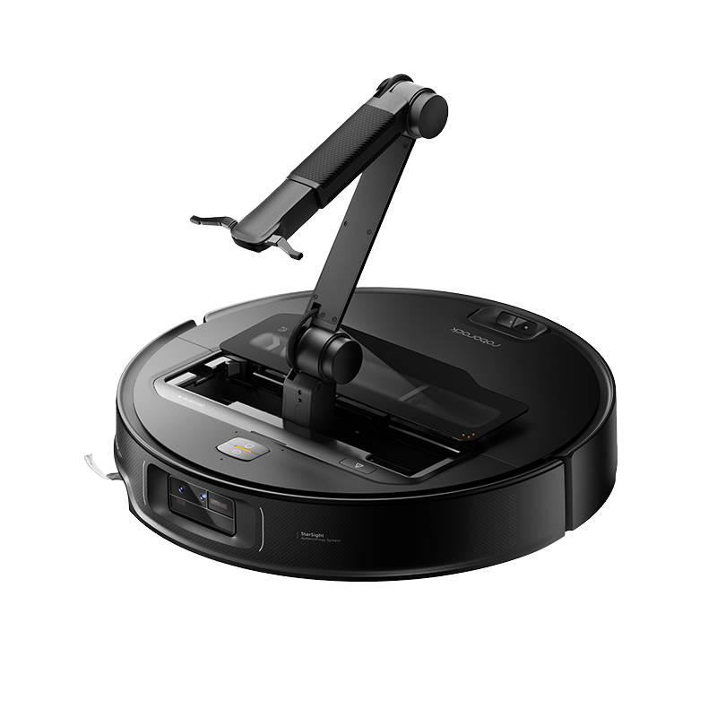 Roborock Saros Z70 with OmniGrip™ Mechanical Arm